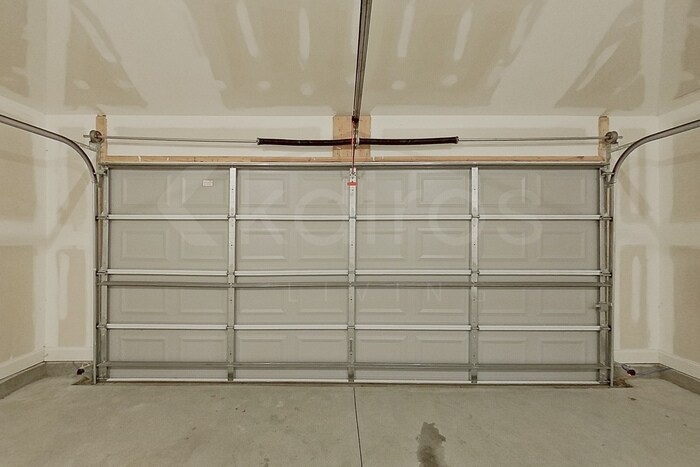 Building Photo - 223 Western Red Cedar Dr