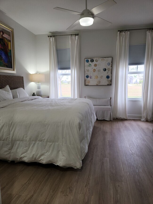 Building Photo - 17298 Acapulco Rd