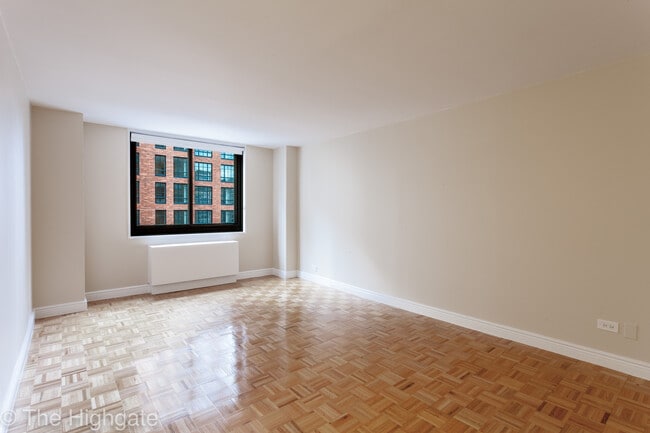 Interior Photo - The Highgate