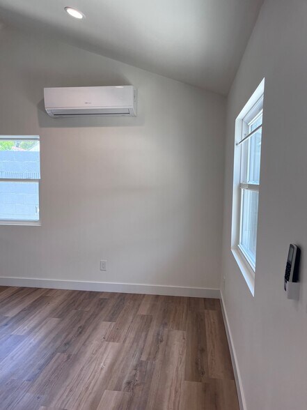 Ac and remote - 8144 Washington Ave