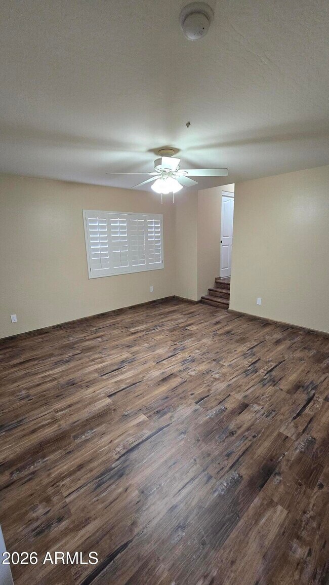 Building Photo - 9658 W Pinnacle Vista Dr