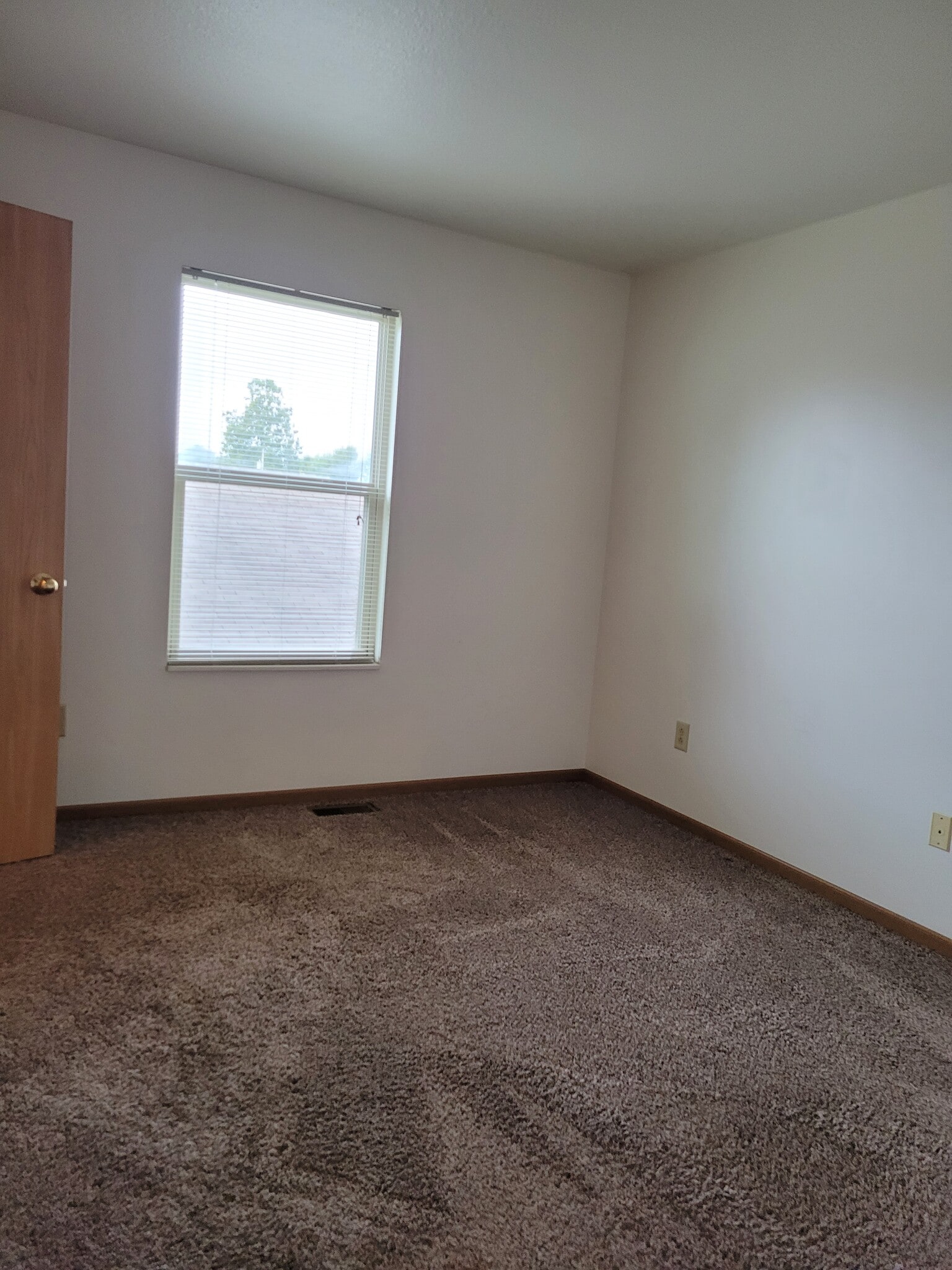 Bedroom #1 Bdr - 119 W Meade Ave