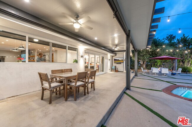 Building Photo - 4629 Cerro Verde Pl