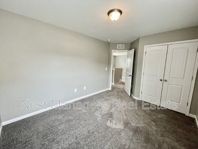 Building Photo - 12 Agdon Landing