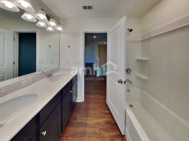 Building Photo - 3149 Artemisia Ln