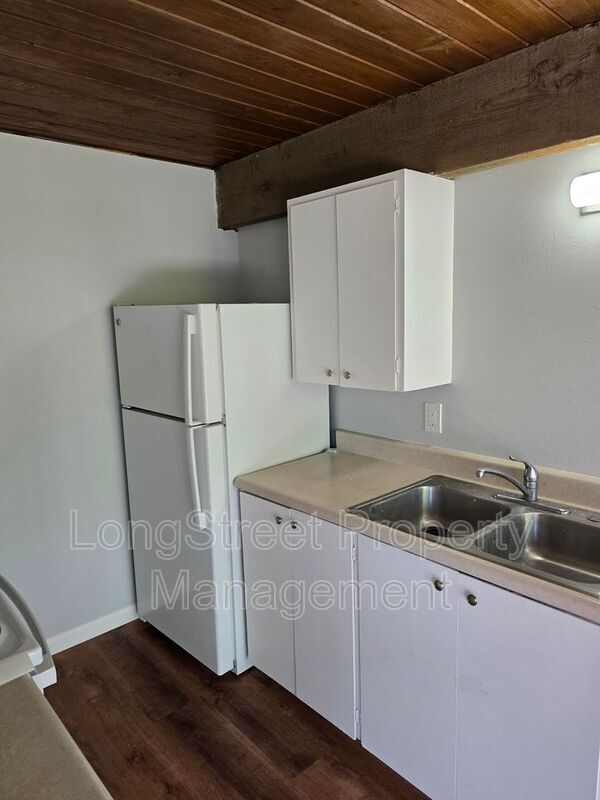 Building Photo - 829 NW 26th