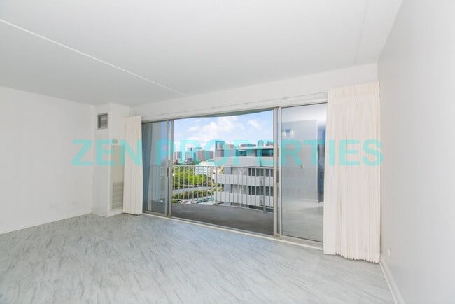 Building Photo - studio for rent at Lunalio Tower