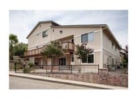 Building Photo - 2821 Mallard Ln