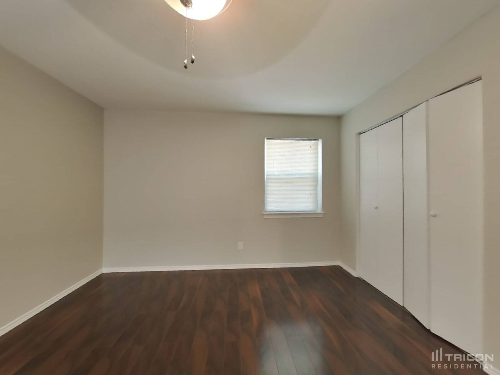 Building Photo - 930 Liberty Dr