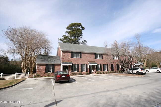 Building Photo - 6229 Wrightsville Ave