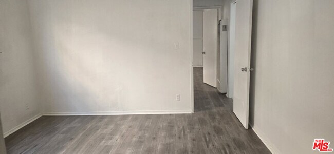 Building Photo - 2630 S La Salle Ave