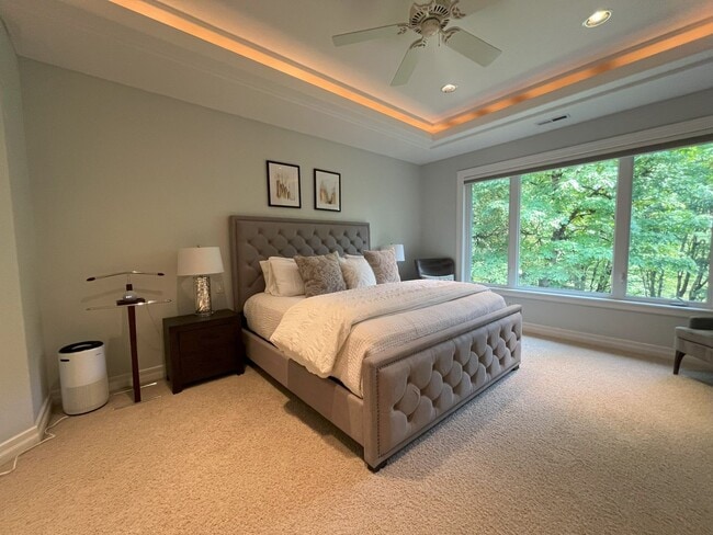 Building Photo - Forest-View Luxury Home with 5 Bedrooms, Luxury Primary Suite & Gourmet Kitchen