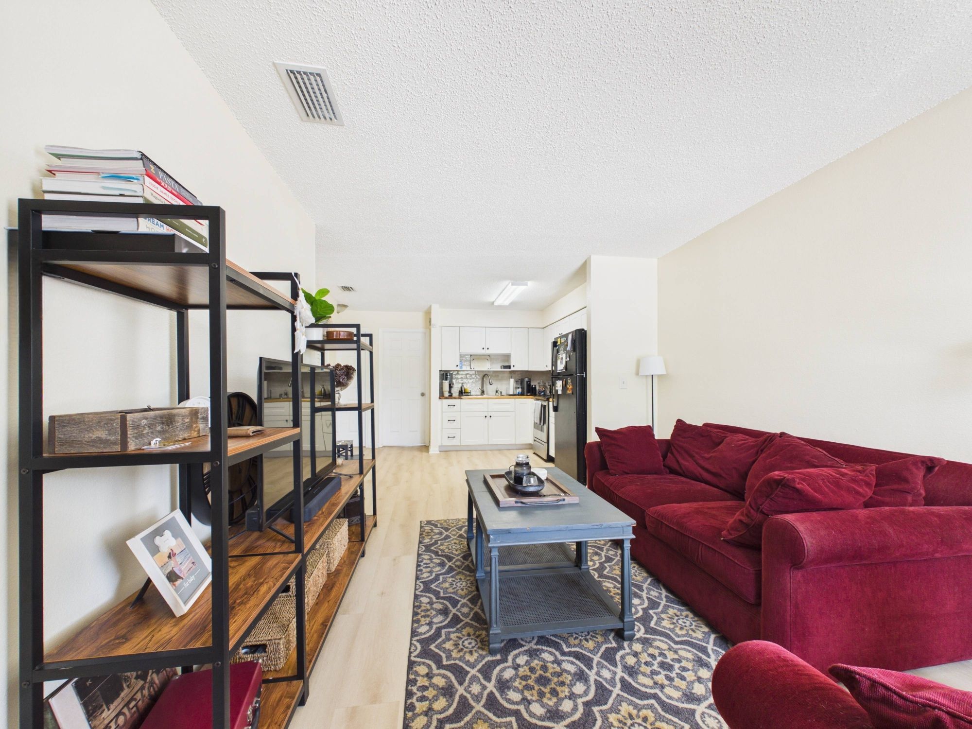 Living Room - 1411 E 109th Ave