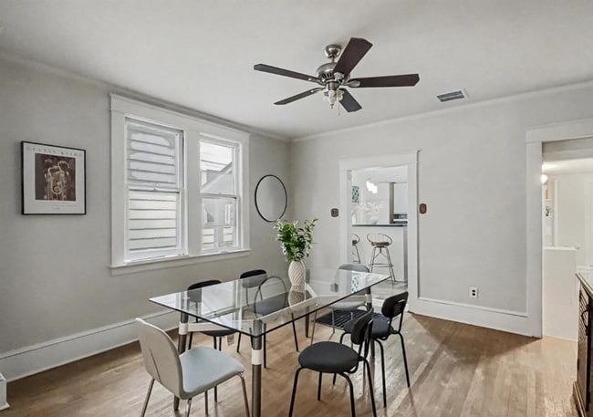 Building Photo - Bright 2 Bedroom, 1 Bath Home in Windsor, Pa!