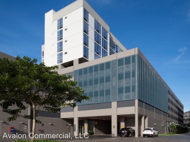 Building Photo - 7002 Hawaii Kai Dr