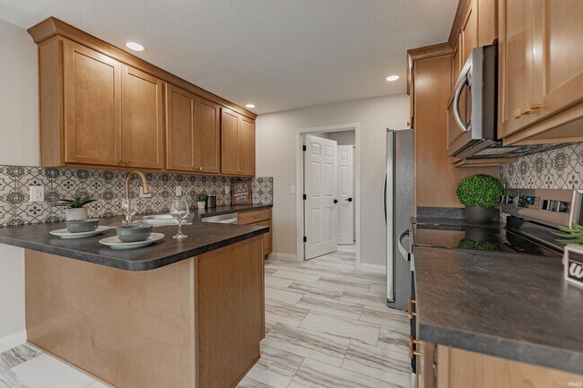 Building Photo - 3555 Katalla Dr