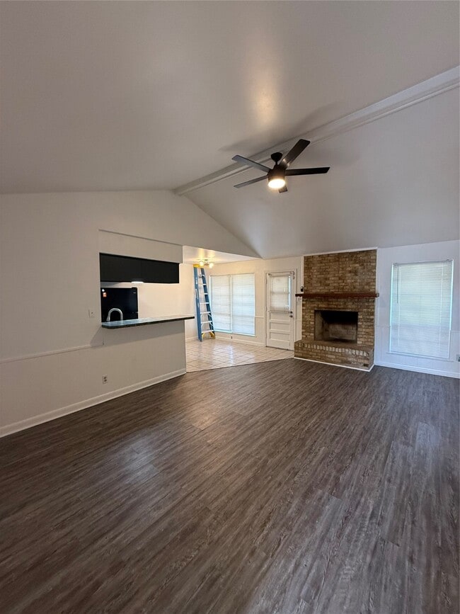 Building Photo - 13319 Forest Knoll St