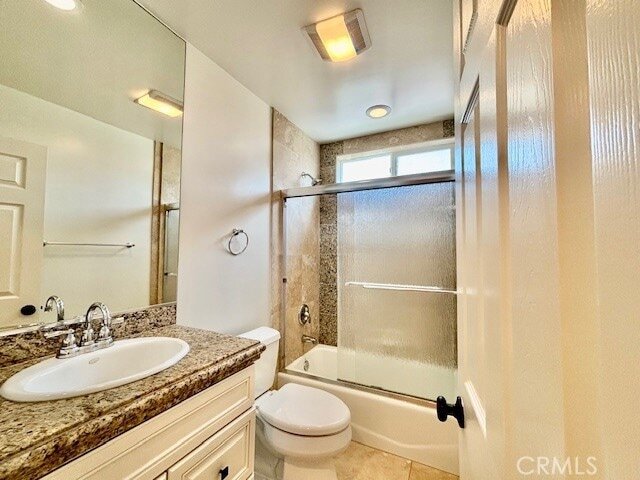 Building Photo - 685 W 18th St