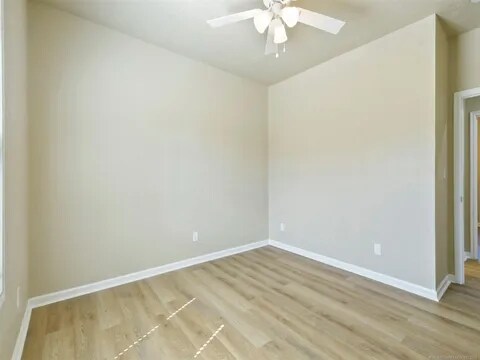 Building Photo - 142 Aspen Cir