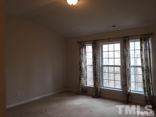 Building Photo - 300 Dyersville Dr