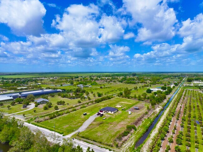 Building Photo - 20365 Marie Ct