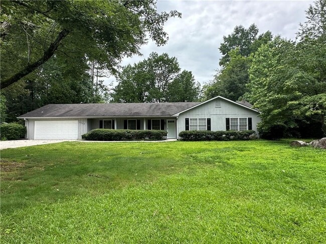 Building Photo - 3559 Ulster Ln NE