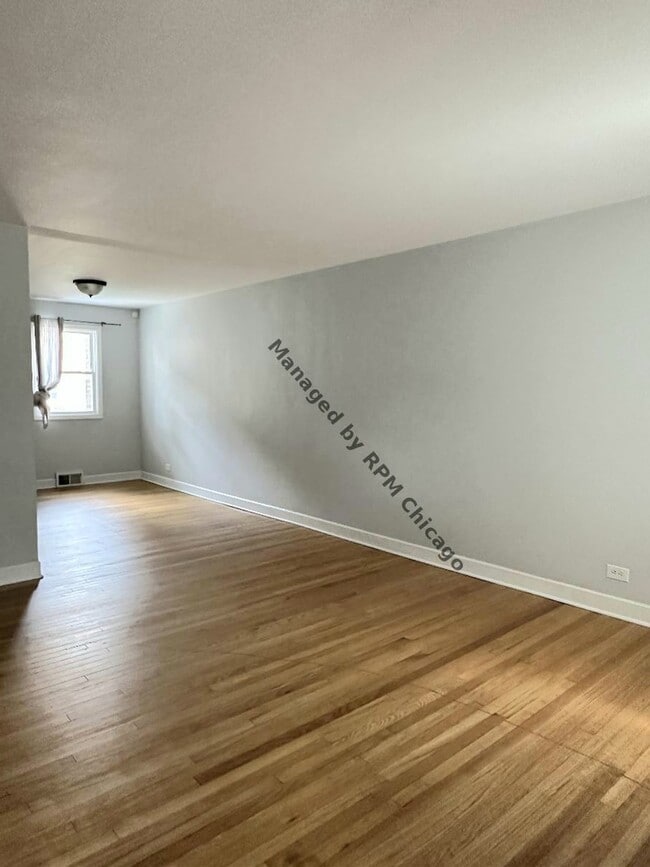 Building Photo - 1420 N Harlem Ave