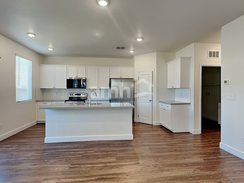 Building Photo - 2014 Tuch Wy