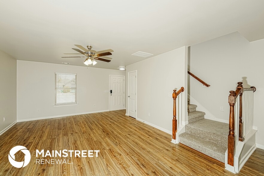 Building Photo - 618 Johnnys Cv