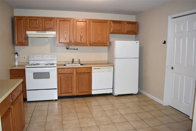 Building Photo - 2342 NY-32