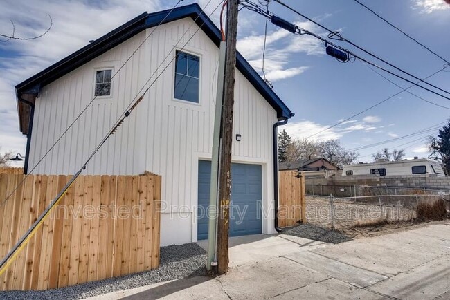 Building Photo - 3763 Steele St