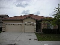 Building Photo - 2505 Shell Ct