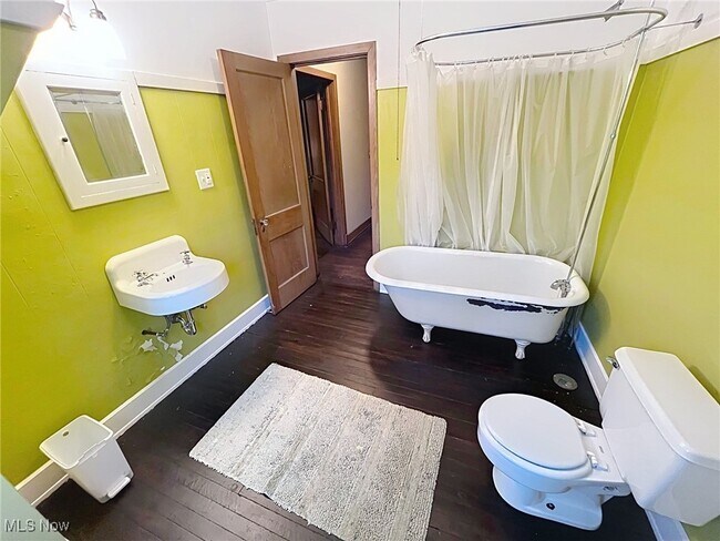 Building Photo - 2265 Stillman Rd