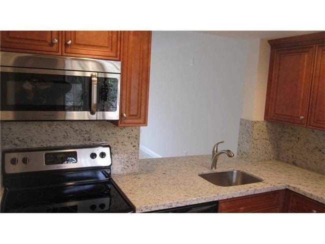 Building Photo - 8700 SW 133rd Avenue Rd