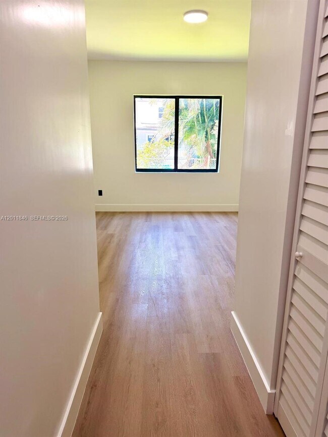 Building Photo - 3371 NW 51st St