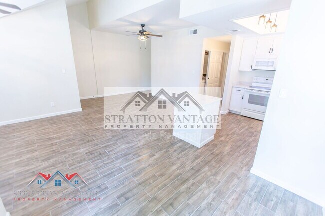 Building Photo - 20 S Buena Vista Ave