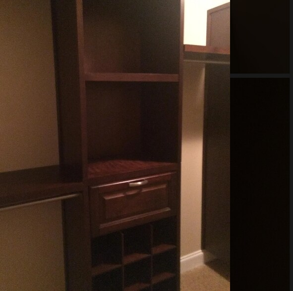 Building Photo - 319 Haywood Dr