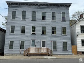 Building Photo - 508 State St