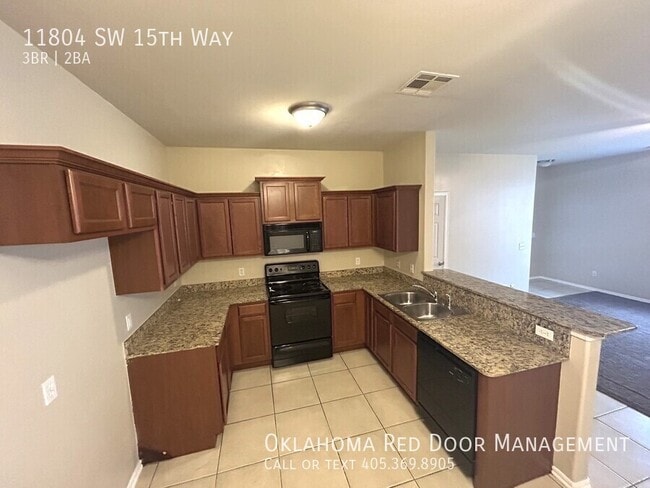 Building Photo - 11804 SW 15th Way