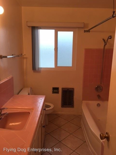 Building Photo - 3522 College Ave