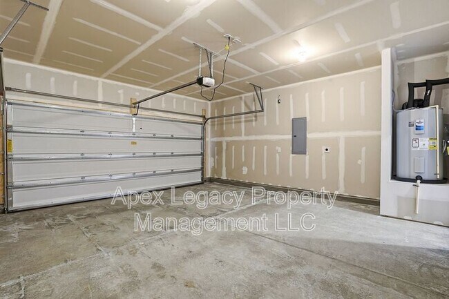 Building Photo - 767 Roy Adams Rd