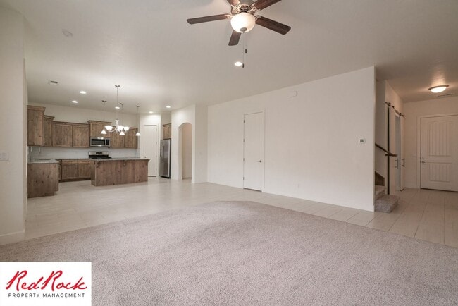 Building Photo - Pet Friendly 4 Bedroom Little Valley Home ...