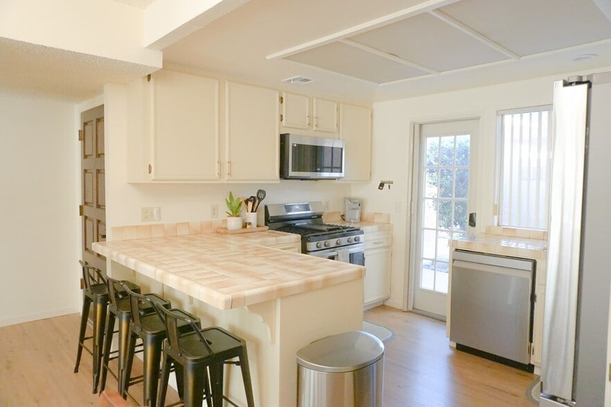 Building Photo - 82186 Bergman Dr