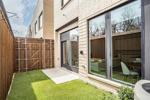 Building Photo - 3442 HERITAGE Pl