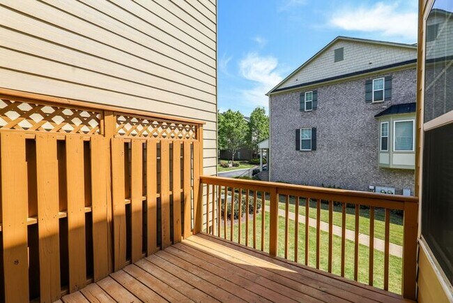 Building Photo - 2069 Cobblestone Cir NE