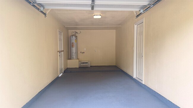 Building Photo - 12010 Flushing Meadows Dr