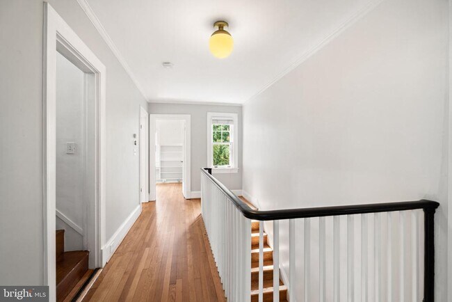 Building Photo - 4008 Rosemary St