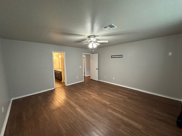 Building Photo - 12820 Brandon Pl