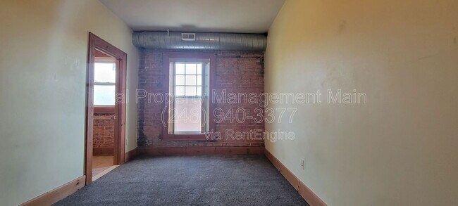 Building Photo - 50 Westminster St