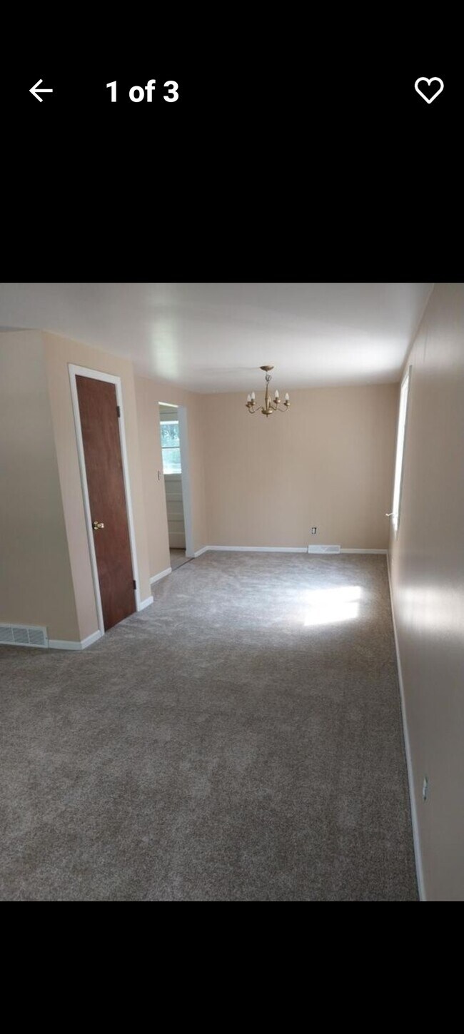 Building Photo - 119 Glenhaven Dr